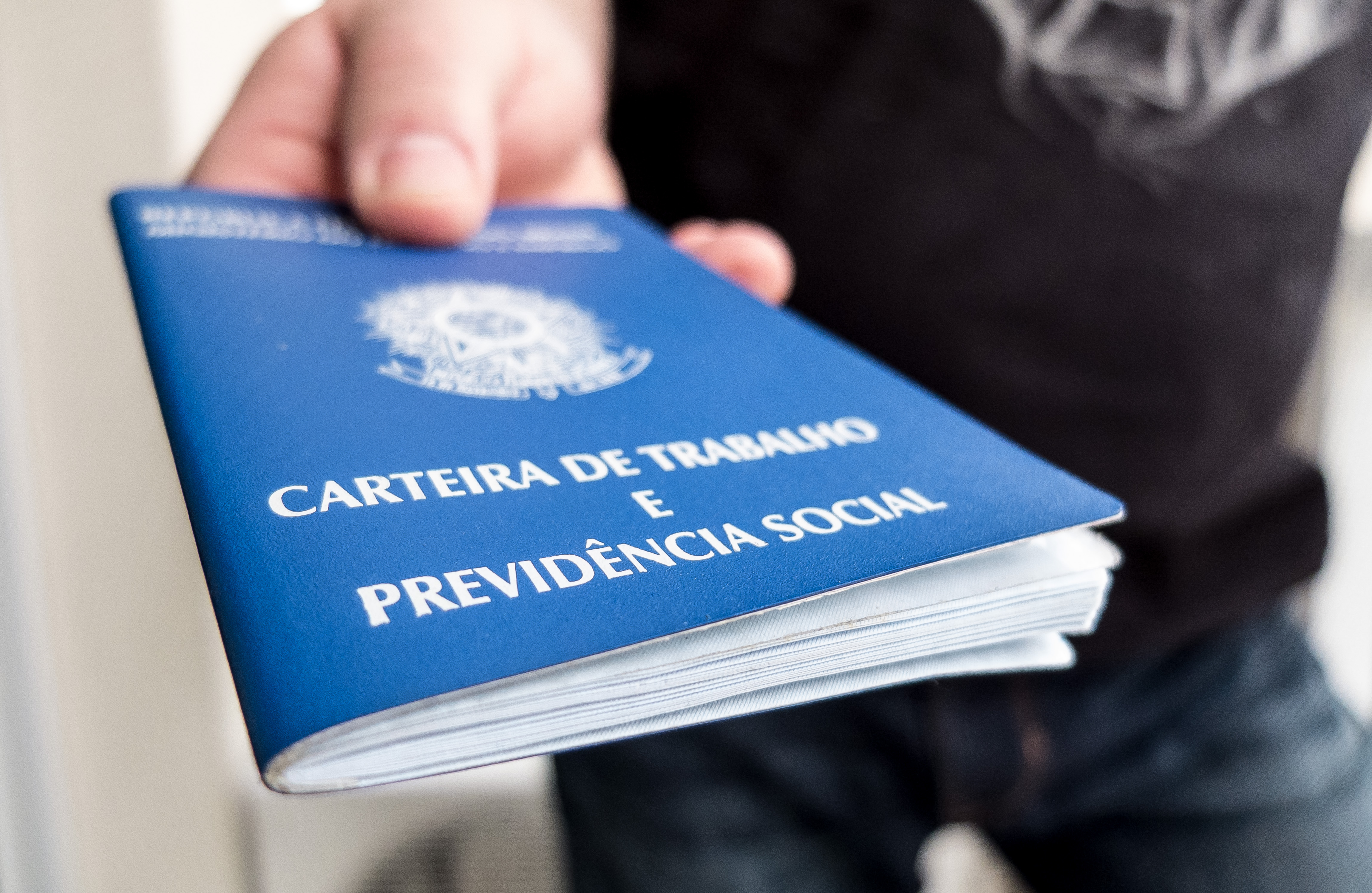 🚨VAGAS DE EMPREGO DISPONÍVEL PARA  CAMAÇARI