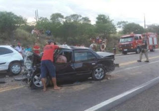 🚨Sobrevivente de acidente é morto durante resgate em ambulância