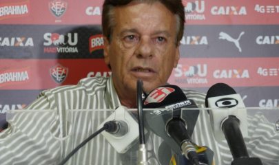Sinval Vieira entrega cargo e não é mais diretor de futebol do Vitória