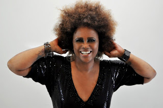 🔰ENTRETENIMENTO: Sandra de Sá faz show no Teatro Cidade do Saber em agosto.