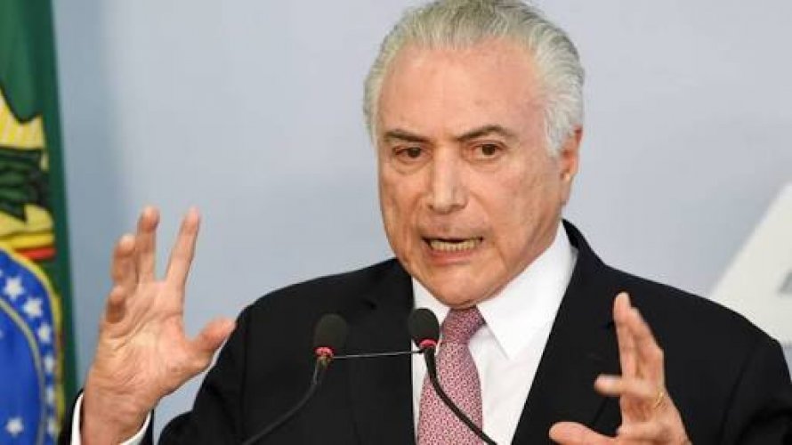 Temer sanciona criação de fundo eleitoral e veta censura