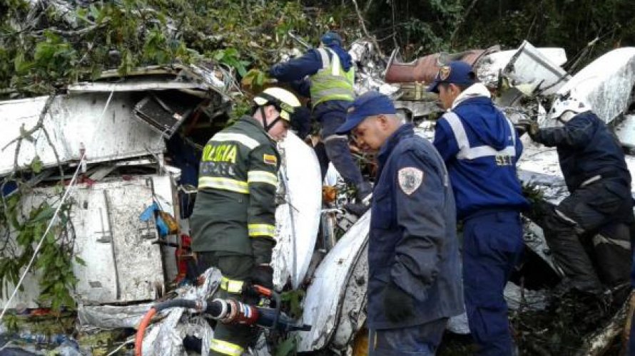 Tragédia com avião da Chapecoense completa um ano; relembre os fatos