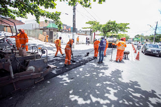 Avenida Francisco Drumond recebe novo asfalto