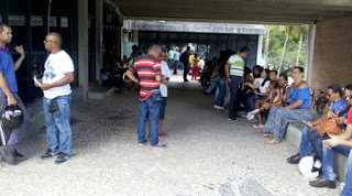 🚨 “POLITICAGEM” PODE SER A VERDADEIRA CAUSA DA FALTA DE PAGAMENTOS DOS TRABALHADORES DA MJR EM CAMAÇARI.