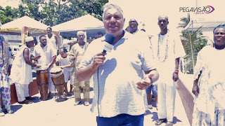 CULTURA: Segunda Lavagem dos Bares anima Arembepe neste Domingo (28), em Camaçari; veja vídeo