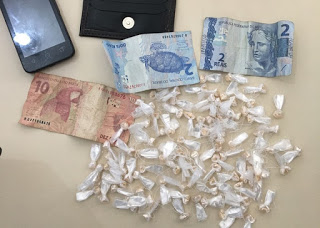 Ações policiais apreendem 150 porções de maconha e crack, em salvador