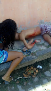 JOVEM É ASSASSINADO A TIROS NO BAIRRO DO PHOC II, NA TARDE DESTE DOMINGO (07), EM CAMAÇARI.