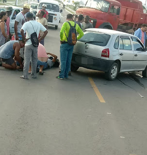 ACIDENTE: Acidente na Av. Industrial Urbana deixa motociclista ferido na manhã desta terça-feira (23), em Camaçari.