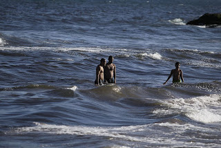 Confira as praias impróprias neste fim de semana em Salvador
