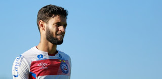 Bahia suspende negociação com Corinthians após postagem de Juninho Capixaba