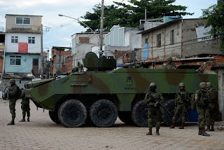 Militares querem evitar Justiça comum