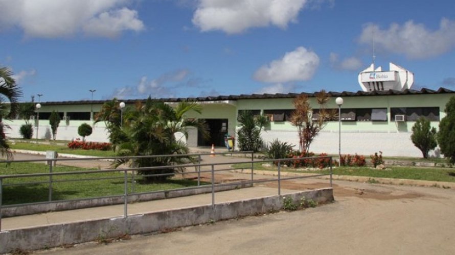 Lotação em Maternidade Albert Sabin deixa grávida esperando atendimento por mais de 24h