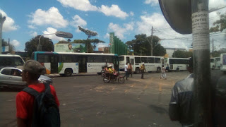 Ônibus já estão circulando normalmente em Camaçari, na tarde desta quinta-feira (22).