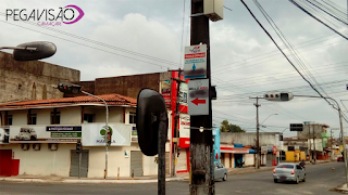 Atenção motoristas! Semáforos da Av. Radias B estão intermitentes