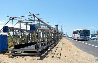 Bahia Norte Confirma içamento de viga sobre a BA-099 para esta terça (10).