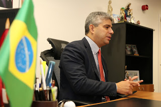Maurício Barbosa embarca nesta quarta-feira (4) para os EUA