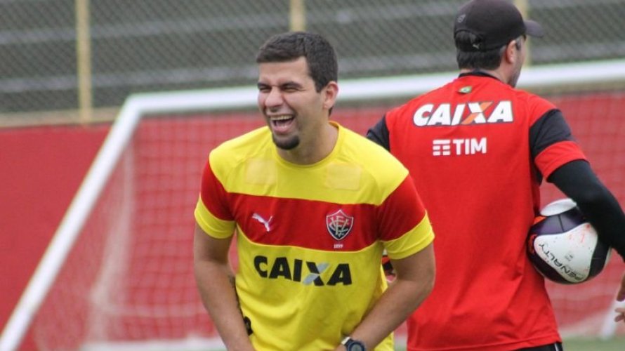 Vídeo: André Lima provoca colorados após eliminação: “Chupa, Inter!”