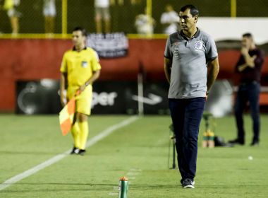 Fábio Carille fica satisfeito com resultado, mas reprova atuação do Corinthians