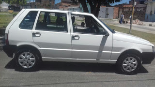 Carro é roubado no bairro da Lama Preta em Camaçari.