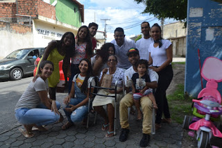 SOLIDARIEDADE  Ativa realiza ação em alusão ao Dia das Mães