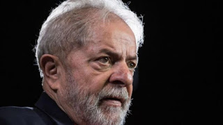 Defesa de Lula busca concessão de prisão domiciliar no STF