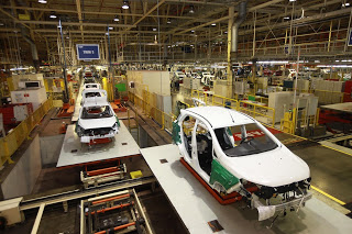 Ford retorna as atividades nesta sexta-feira (1°).