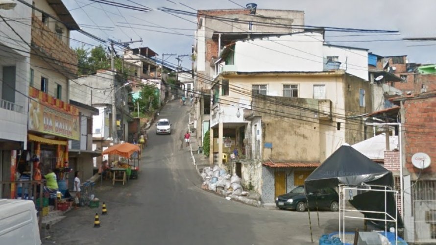 Sobrinho é esfaqueado pelo tio durante briga em bar no bairro de Cosme de Farias