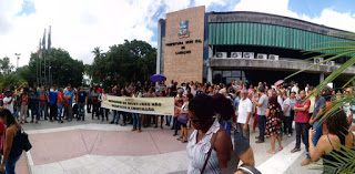 Gestão de Camaçari não valoriza magistério e lança inverdades sobre reajustes