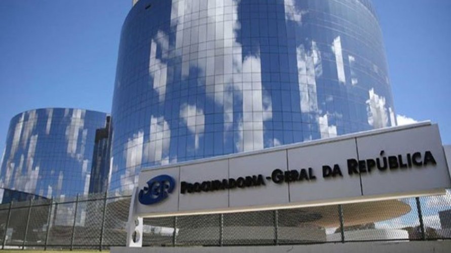 PF não deve respeitar decisões sobre Lula sem chancela do STJ, pede PGR