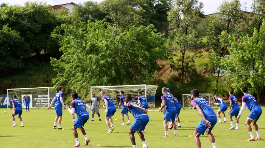 Clube argentino faz proposta para tirar lateral do Bahia