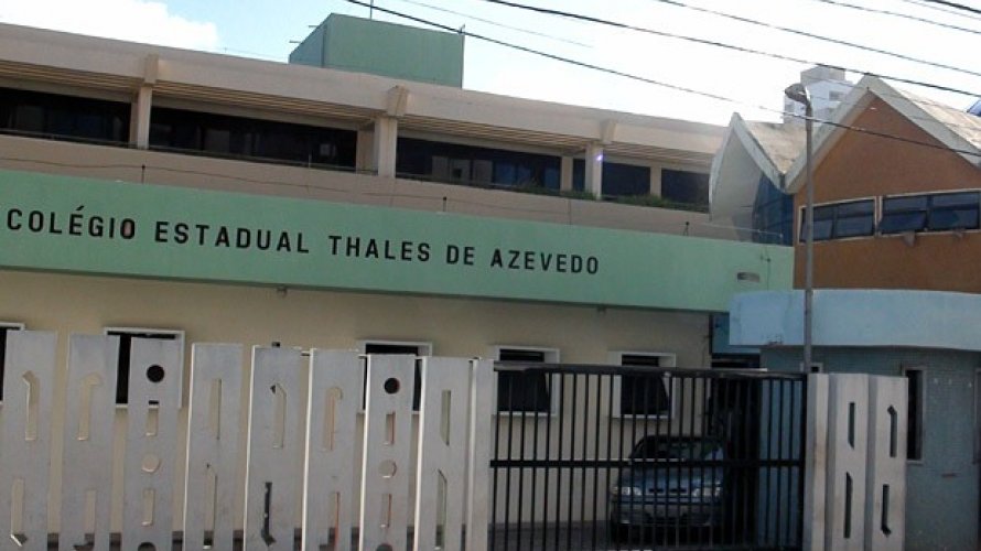 Estudantes são assaltados dentro do Colégio Thales de Azevedo