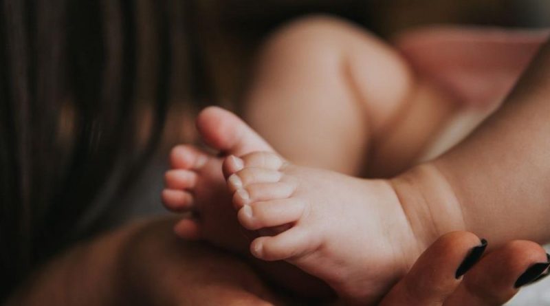 Mulher será indenizada por engravidar após laqueadura em rede pública