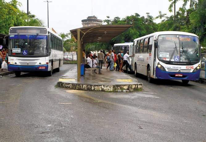 População reclama do transporte público e das mudanças que começa a valer em novembro