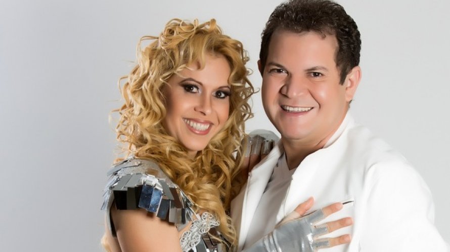 Ximbinha chora após ouvir músicas de Joelma: “canta demais essa mulher”