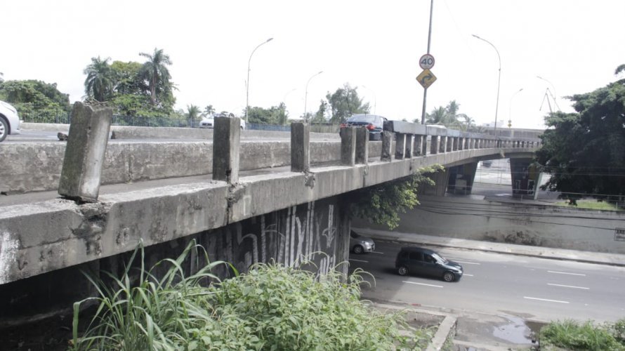 Alerta desde setembro sobre situação precária de viadutos em Salvador