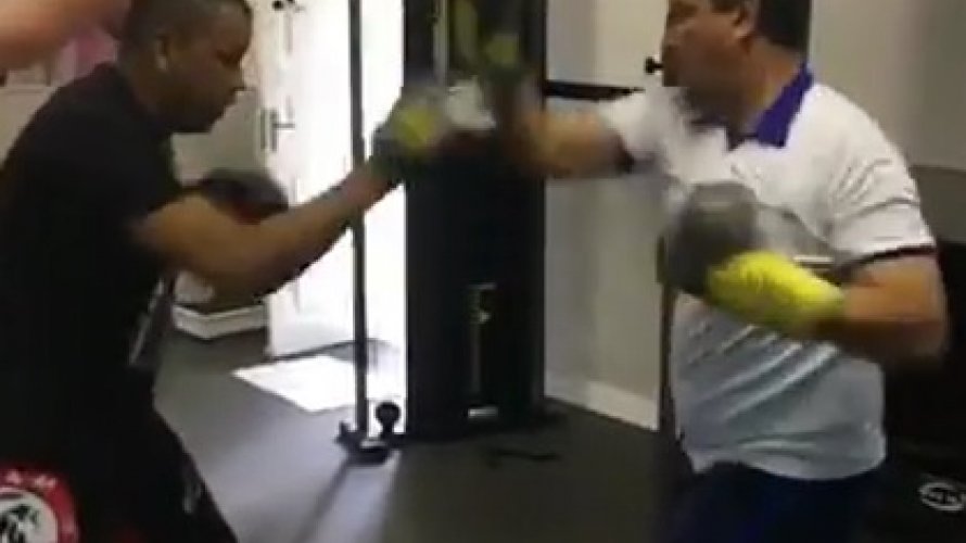 Rui Costa posta vídeo treinando boxe e manda recado