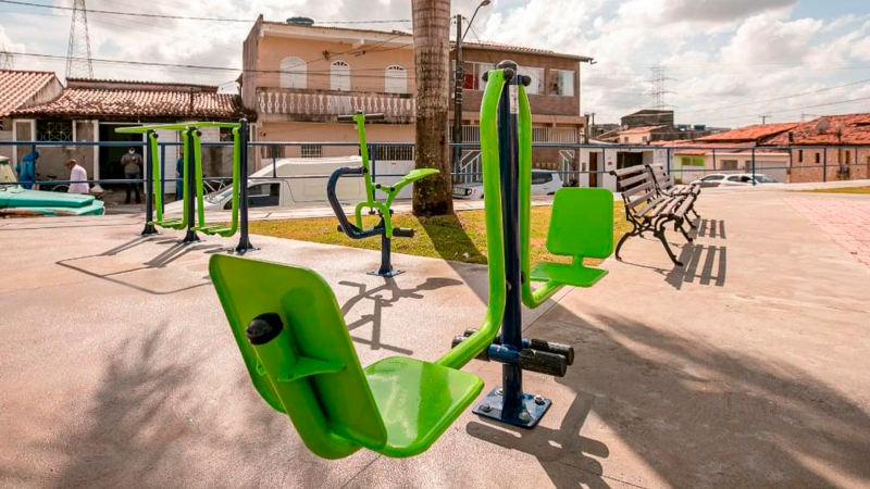 Novos equipamentos de lazer é entregue aos moradores do Alto do Triângulo