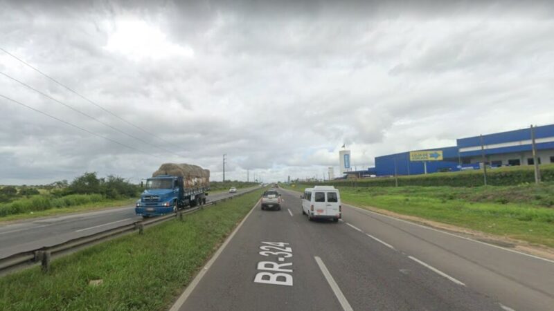 Homem morre em trágico acidente na BR-324