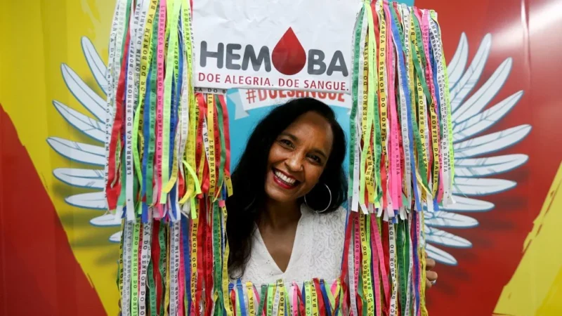 Campanha da Hemoba tem participação da cantora Carla Visi