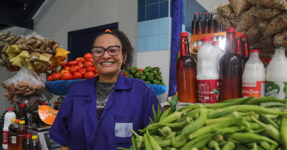 Mercados municipais oferecem ingredientes a preços baixos para a ceia da Sexta-Feira Santa