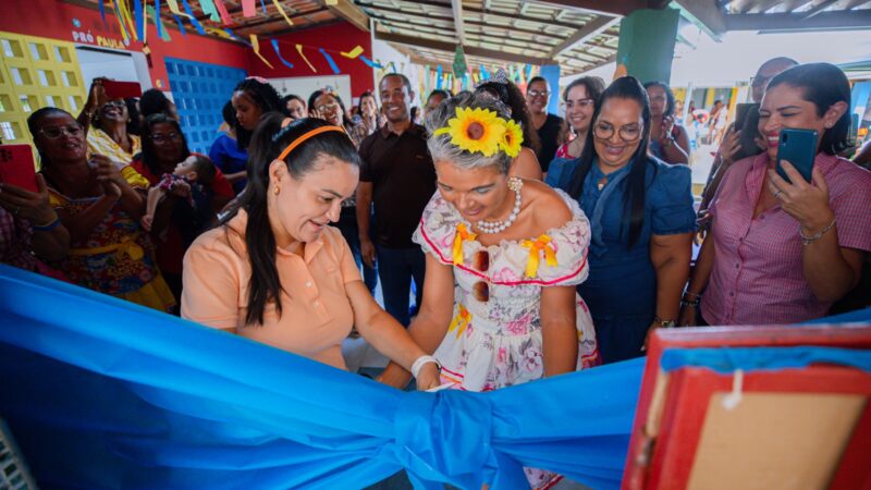 Prefeita Débora participa de festa junina em creche e inaugura nova sala de aprendizado